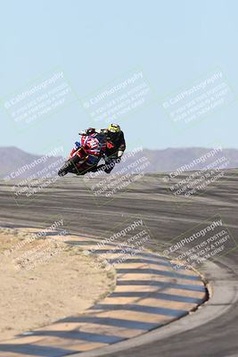 media/Dec-07-2025-CVMA (Sun) [[3e7d2de5dc]]/Race 6-The Shootout/